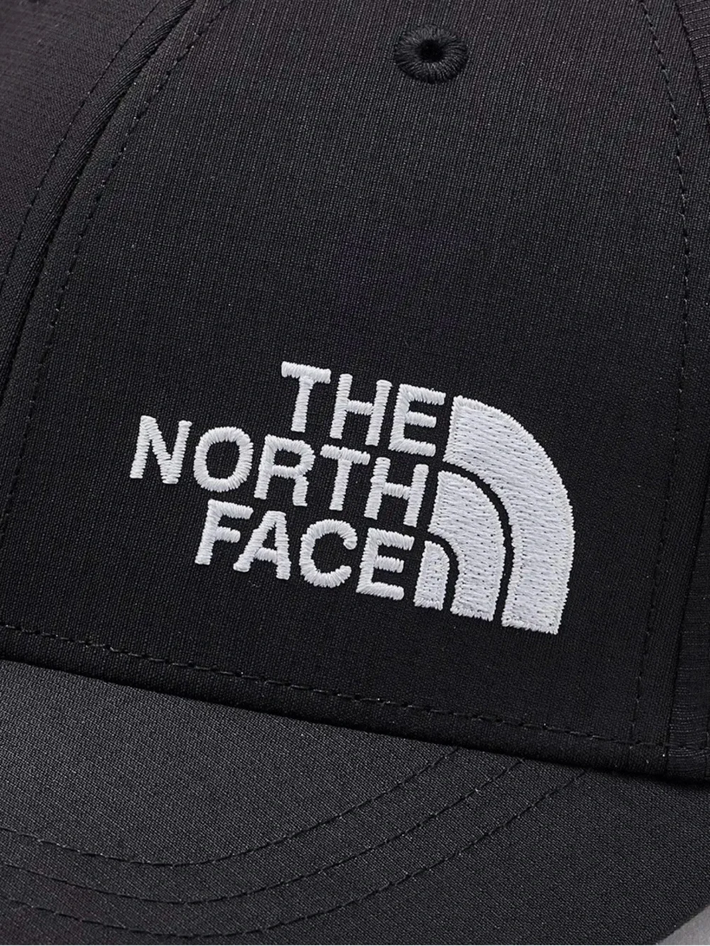 The North Face S/M Black Horizon Mesh Nylon Ponytail Ball Cap Summer Run Hat
